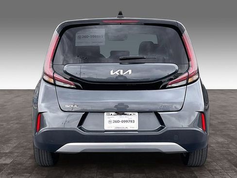 Used 2023 Kia Soul LX w/ Option Group 015 image 4