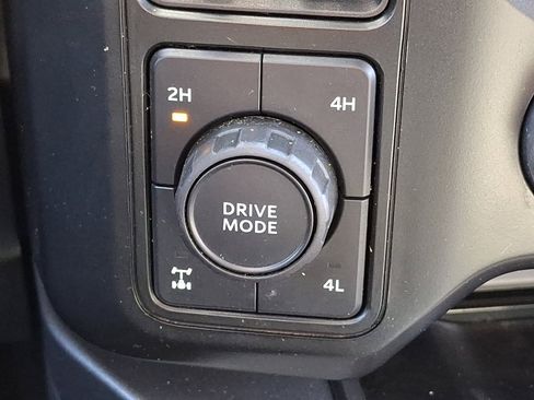 Certified 2023 Ford F350 Lariat w/ Lariat Ultimate Package image 32