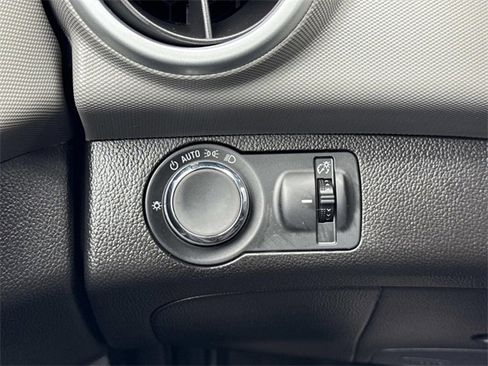 Used 2017 Chevrolet Sonic LT w/ Convenience Package image 29