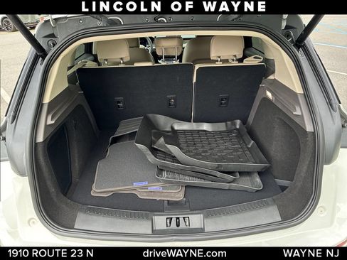 Certified 2023 Lincoln Corsair AWD image 7