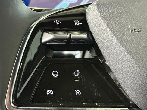 New 2026 Cadillac Lyriq Sport AWD/4WD image 15