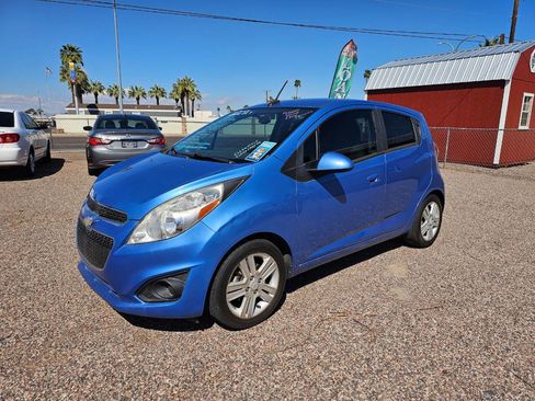 Used 2014 Chevrolet Spark LT image 5