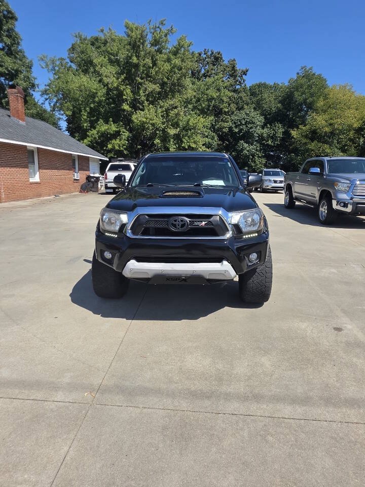 Used 2012 Toyota Tacoma PreRunner w/ SR5 Pkg RWD image 8