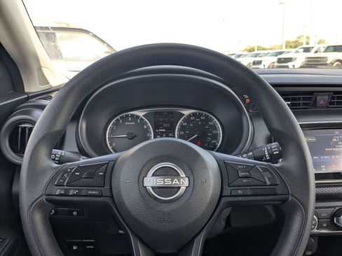 Used 2024 Nissan Kicks S FWD image 20