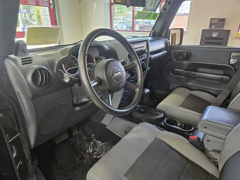 Used 2010 Jeep Wrangler Sport AWD/4WD image 14