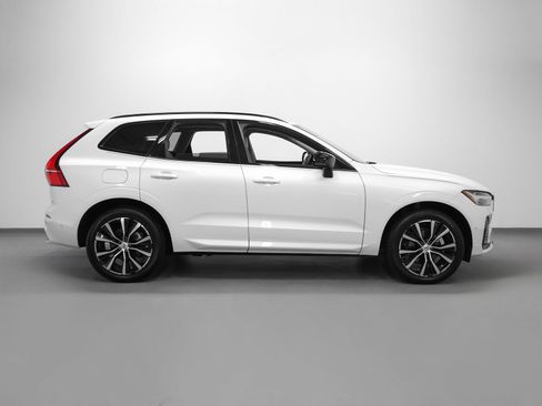 Used 2025 Volvo XC60 B5 Plus w/ Protection Package Premier image 13