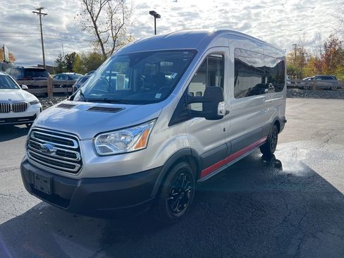 Used 2016 Ford Transit 350 XLT image 3