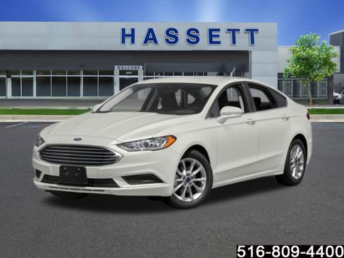 Used 2018 Ford Fusion SE w/ Fusion SE Technology Package image 1