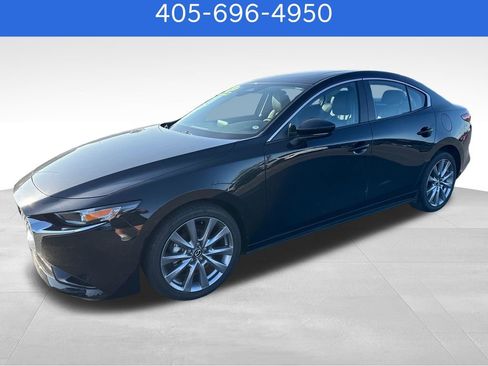 Used 2025 MAZDA MAZDA3 s FWD image 2