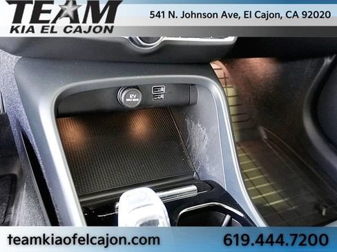 Used 2021 Volvo XC40 T5 Inscription AWD/4WD image 32
