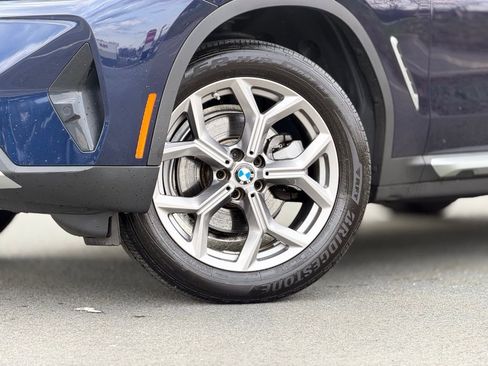 Used 2023 BMW X3 xDrive30i w/ Premium Package image 2