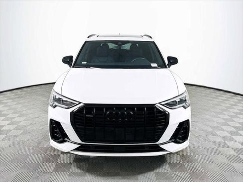 Certified 2025 Audi Q3 2.0T Premium Plus w/ Premium Plus Package AWD/4WD image 2