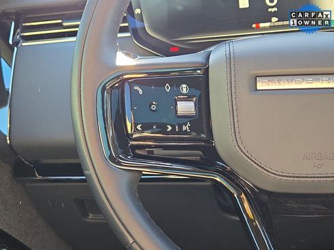 Used 2025 Land Rover Range Rover Sport Dynamic SE image 21