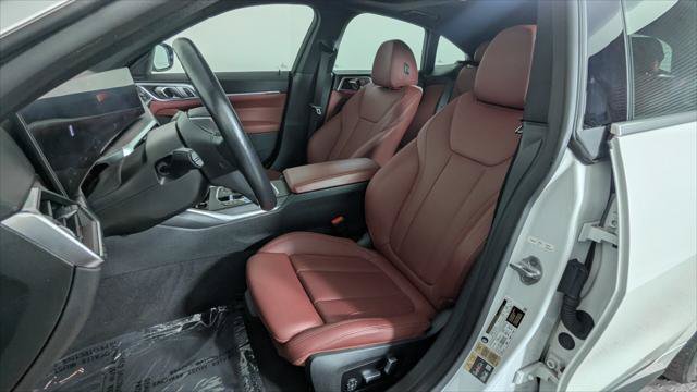 Used 2023 BMW i4 eDrive35 w/ Premium Package RWD image 14