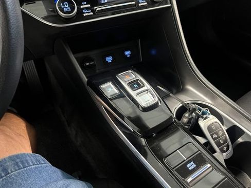 Used 2021 Hyundai Sonata Blue FWD image 30