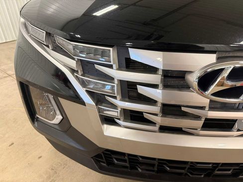 Used 2022 Hyundai Santa Cruz SEL Premium image 4