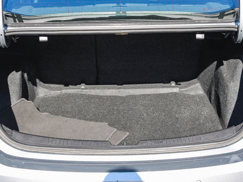 Used 2024 Chevrolet Malibu LT image 26