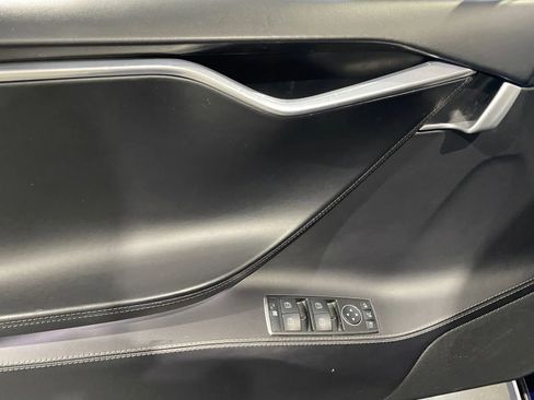 Used 2016 Tesla Model S AWD image 11