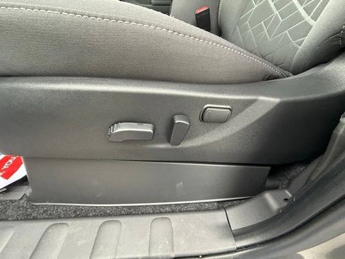 New 2026 Nissan Frontier SV w/ SV Convenience Package image 14