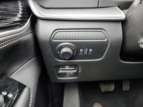 New 2026 Jeep Grand Wagoneer Limited image 30