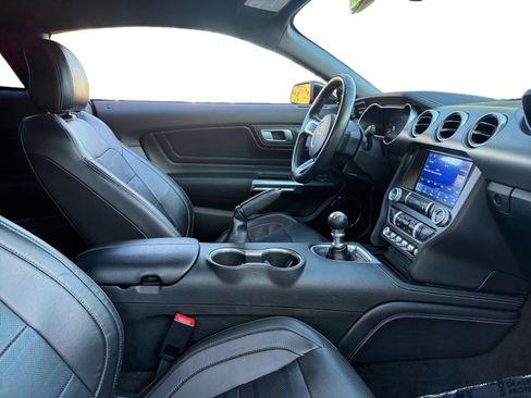 Used 2022 Ford Mustang GT Premium w/ Equipment Group 401A image 14