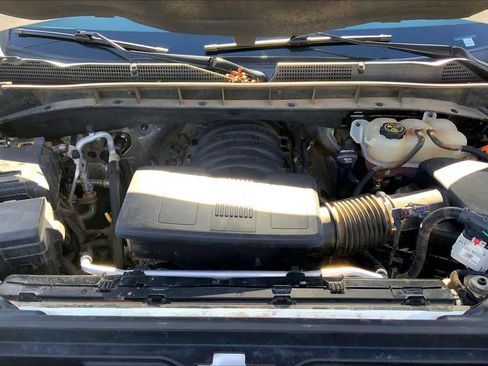 Used 2020 GMC Sierra 1500 Elevation w/ Elevation Value Package image 31