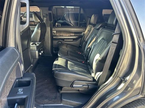 Used 2021 Ford Expedition Limited image 24