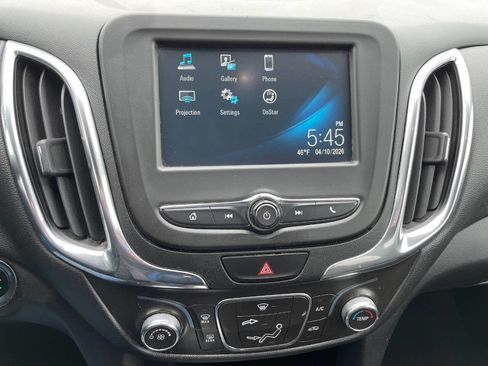 Used 2018 Chevrolet Equinox LT image 6