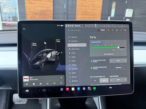 Used 2020 Tesla Model 3 Long Range AWD/4WD image 33
