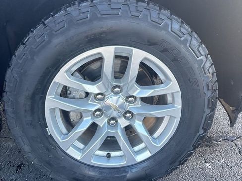 Used 2022 Chevrolet Silverado 1500 LT image 25