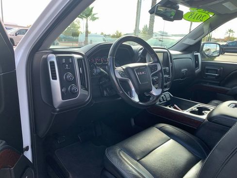 Used 2018 GMC Sierra 1500 SLT image 18