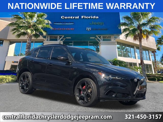 Used 2024 Alfa Romeo Stelvio Veloce AWD/4WD image 1