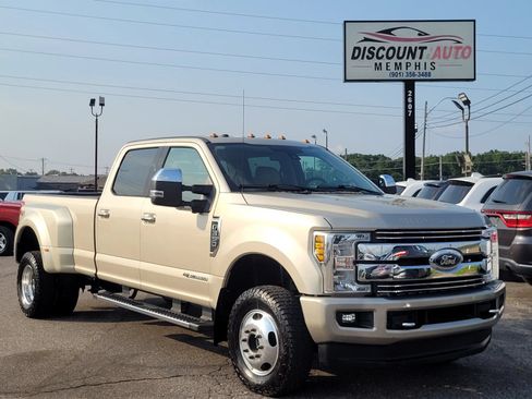 Used 2018 Ford F350 Lariat w/ Lariat Ultimate Package AWD/4WD image 1