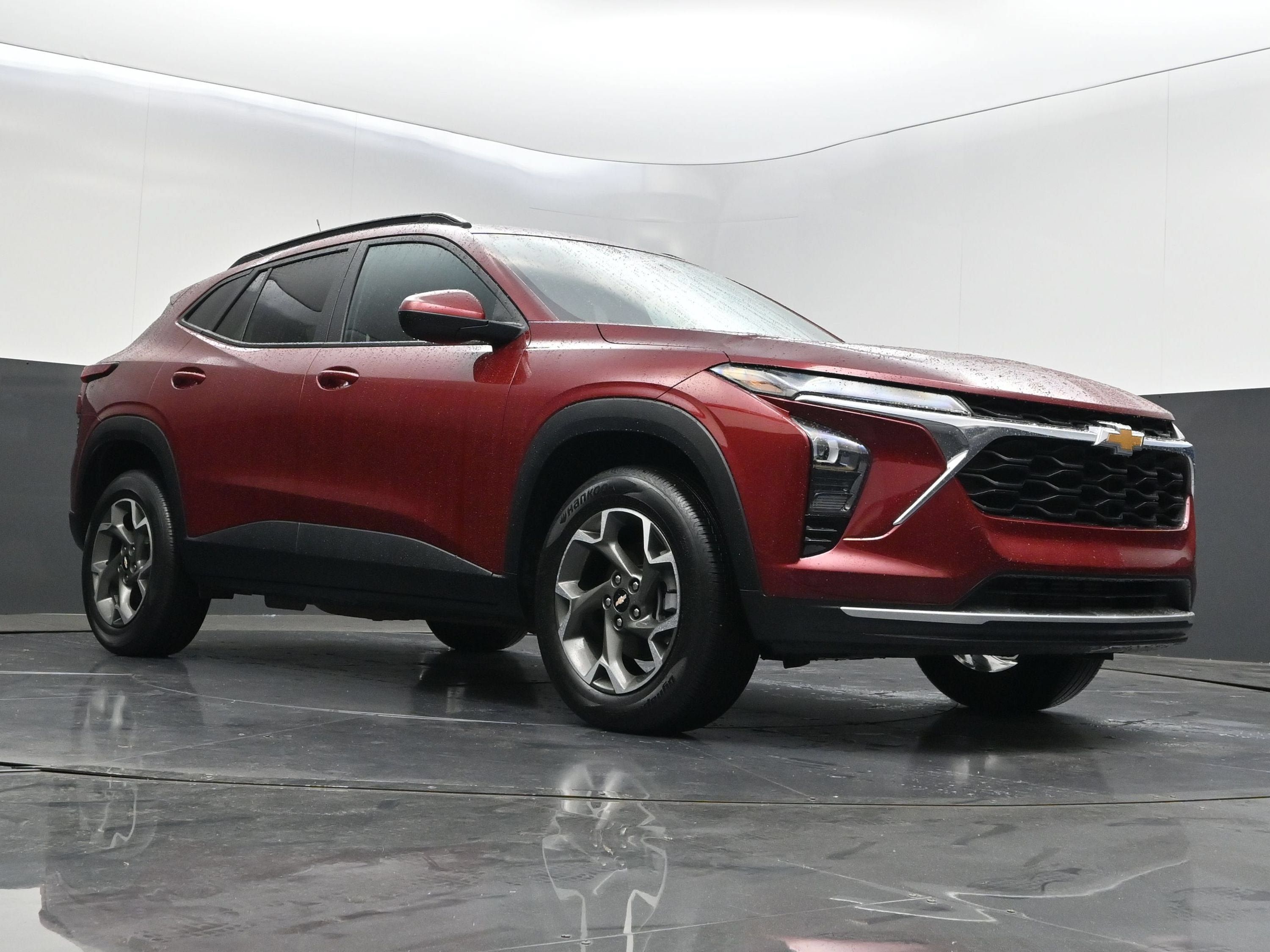 Certified 2024 Chevrolet Trax LT FWD image 29