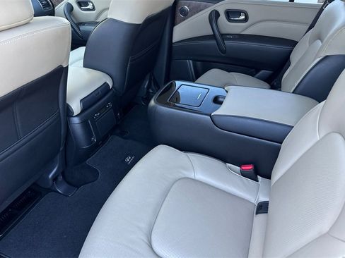 Certified 2023 INFINITI QX80 Premium Select w/ Cargo Package image 12