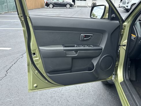 Used 2013 Kia Soul FWD image 10