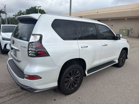 Certified 2023 Lexus GX 460 Premium w/ Accessory Package AWD/4WD image 3