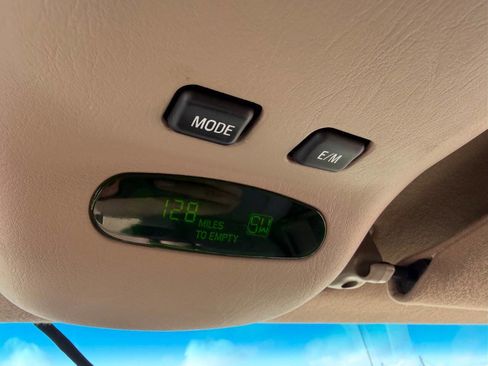 Used 2000 Ford F250 Lariat image 21