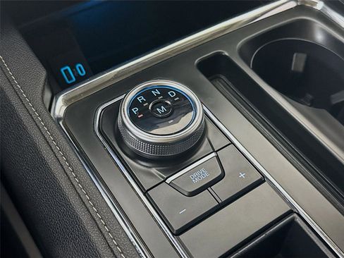 Used 2023 Ford Expedition Max XL RWD image 12