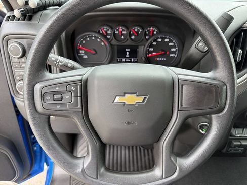 Used 2025 Chevrolet Silverado 1500 Custom AWD/4WD image 16