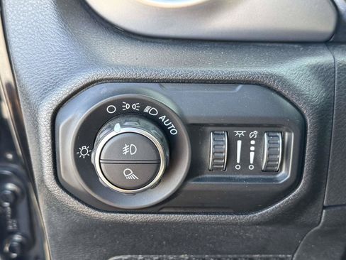 Used 2021 Jeep Gladiator Sport w/ Quick Order Package 24Q 80Th AWD/4WD image 11