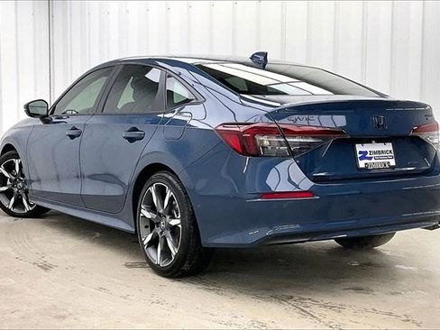 Certified 2026 Honda Civic Sport Touring image 11