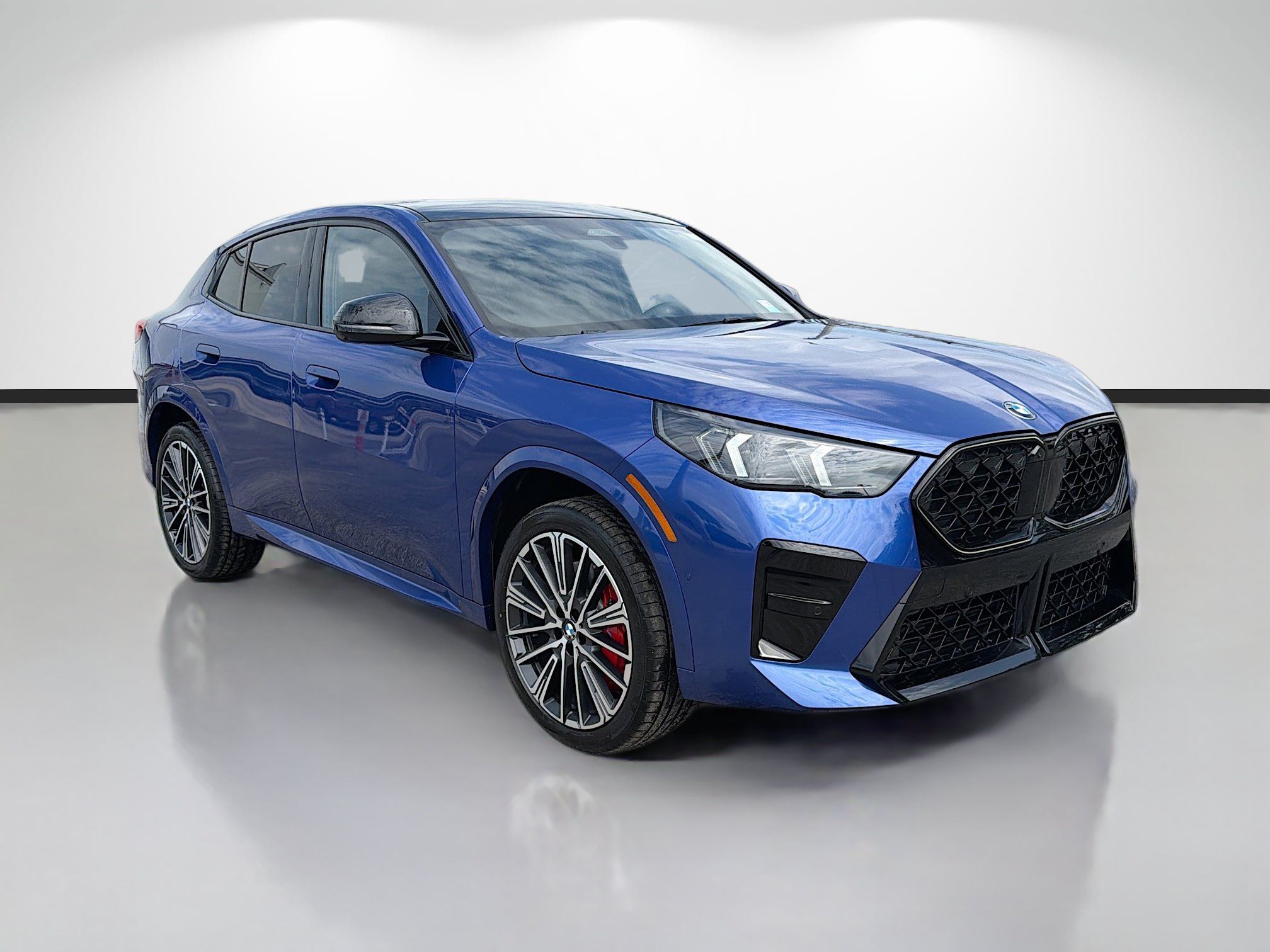 New 2026 BMW X2 xDrive28i w/ Technology Package AWD/4WD image 1