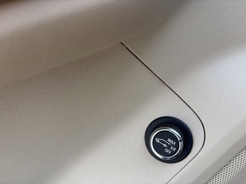 Used 2019 GMC Acadia Denali w/ Technology Package image 30