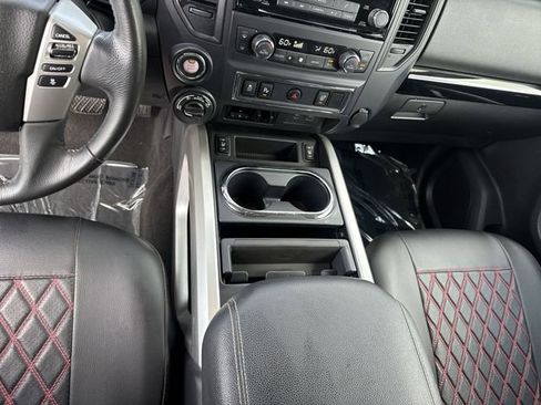 Used 2023 Nissan Titan SV w/ SV Convenience Package AWD/4WD image 23