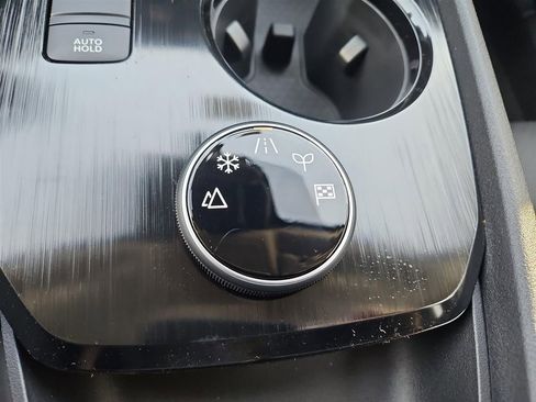 New 2026 Nissan Rogue SV image 10