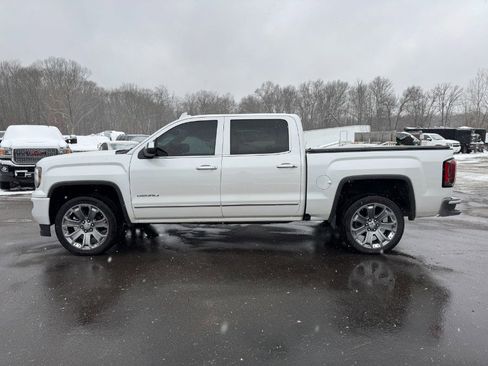 Used 2017 GMC Sierra 1500 Denali w/ Denali Ultimate Package image 2