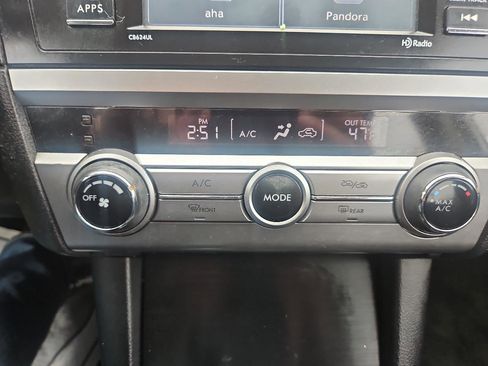 Used 2015 Subaru Legacy 2.5i image 32