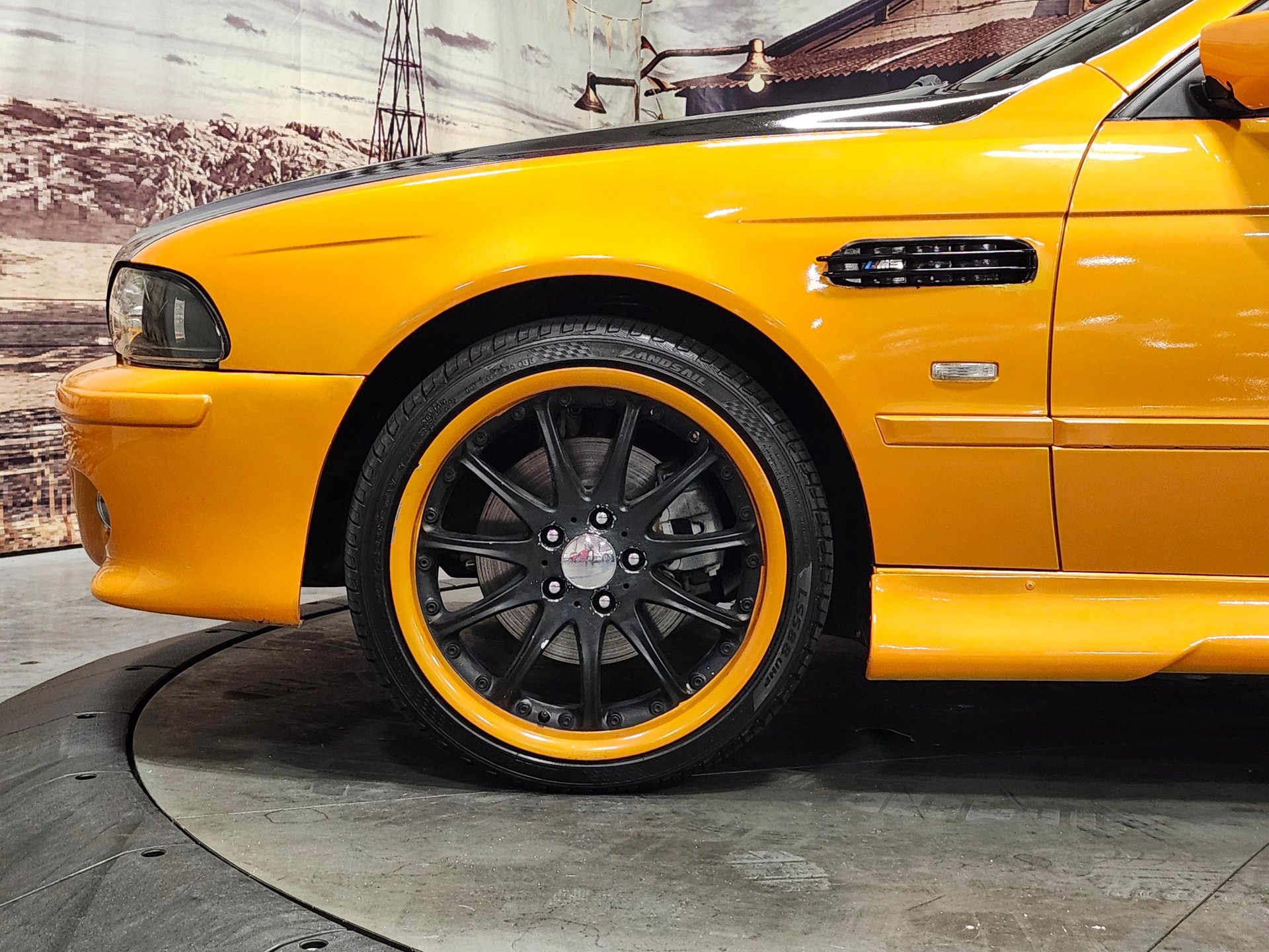 Used 1998 BMW 540i Sedan RWD image 5