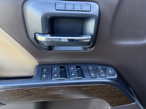 Used 2017 GMC Sierra 1500 Denali AWD/4WD image 11